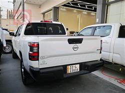 نيسان فرونتر